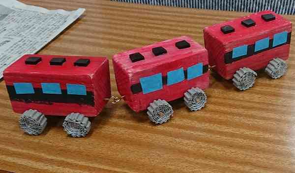 1030仲よし図工３