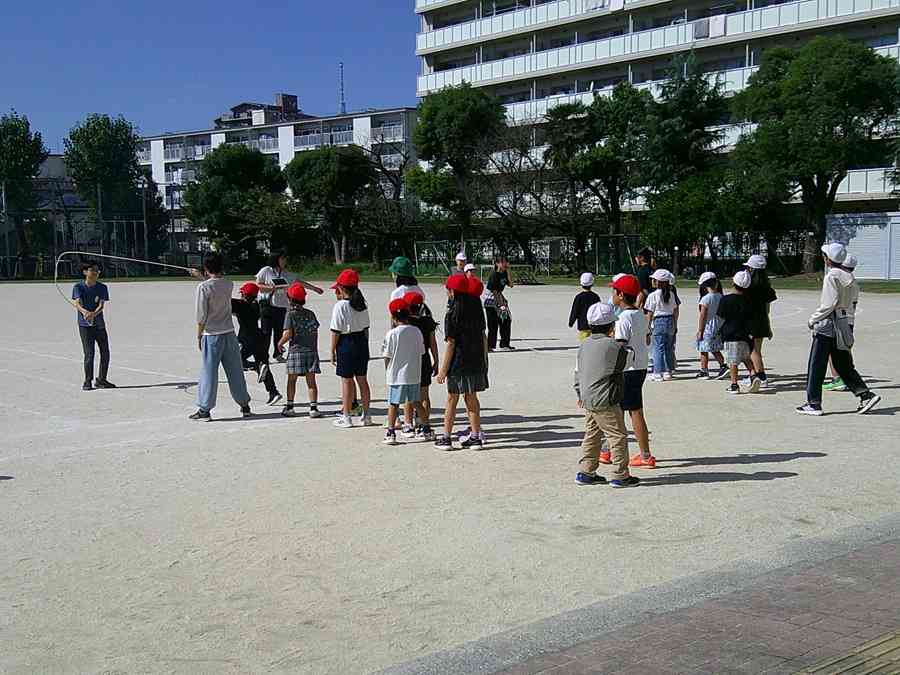 1008 10月たてわり班遊び１
